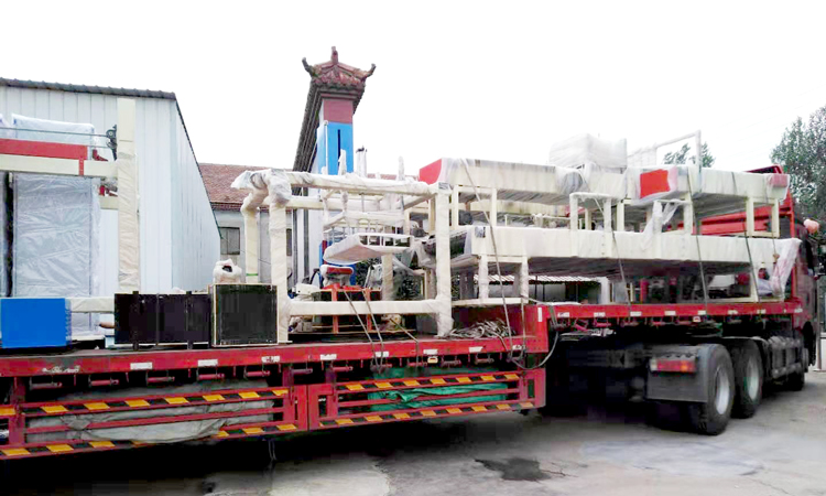 碼垛機、纏繞機發(fā)貨